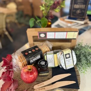 Hunter Valley Cheese takeaway hamper featuring artisan cheeses, crackers & gourmet accompaniments